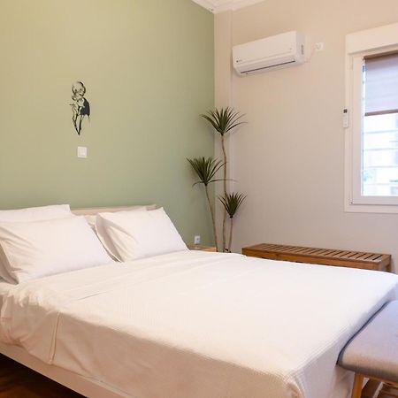 50 Steps Metro Kato Patisia Renovated Athens Apt Екстер'єр фото