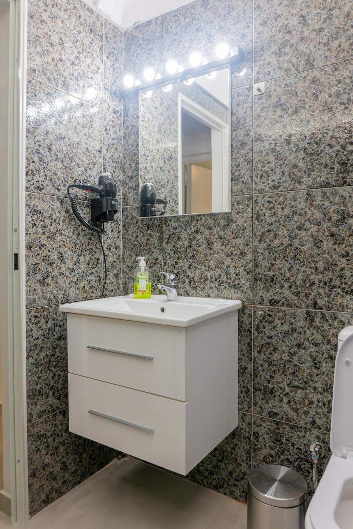 50 Steps Metro Kato Patisia Renovated Athens Apt Екстер'єр фото