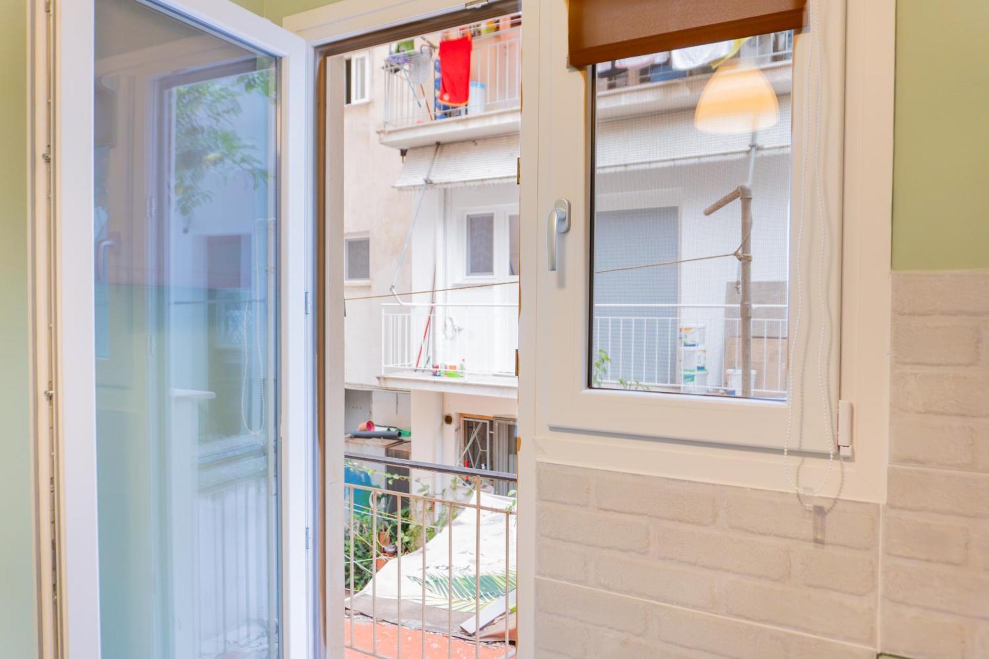 50 Steps Metro Kato Patisia Renovated Athens Apt Екстер'єр фото